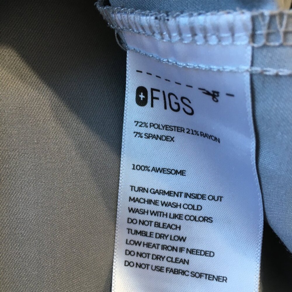 FIGS Gray CATARINA One Pocket Short Sleeve Classic Fit Scrubs Medical Shirt Top - Picture 3 of 10